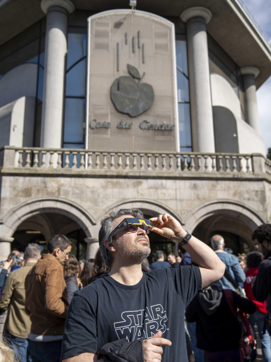 Eclipse casa ciencias (35) 12480414