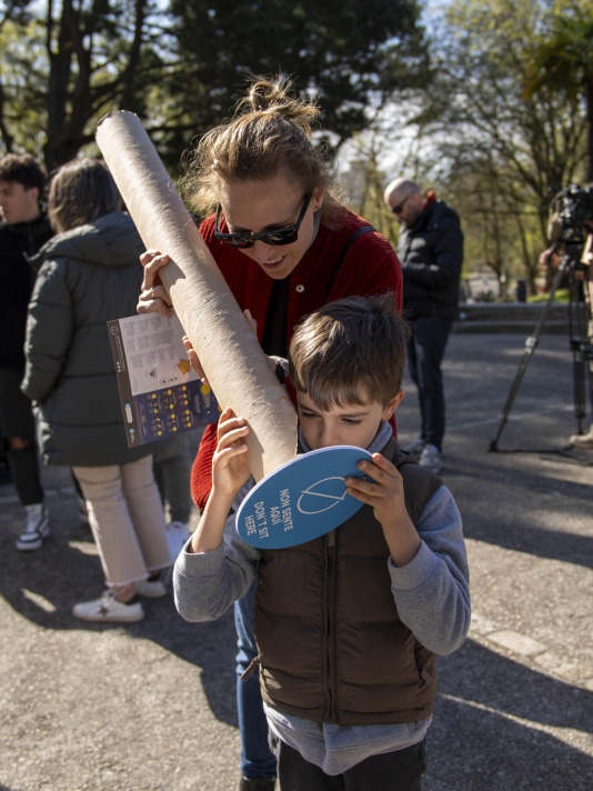 Eclipse casa ciencias (19) 12461805