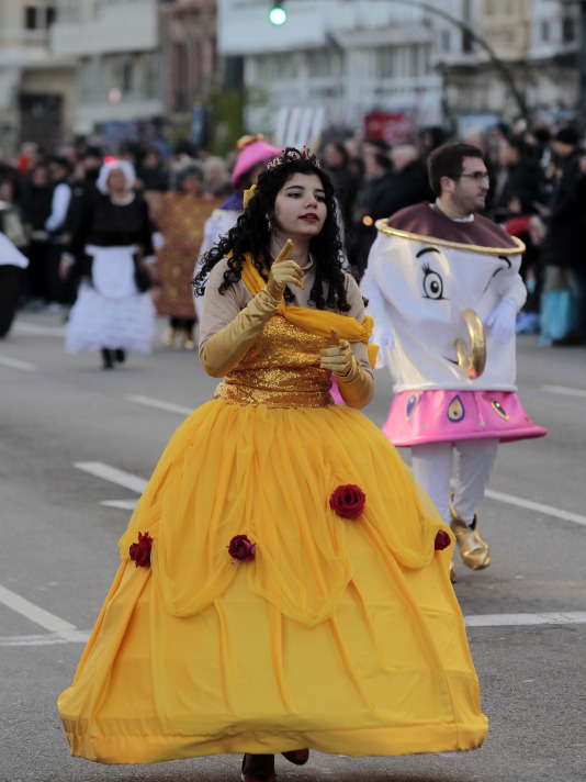 Desfile de comparsas 2025 en A Coruna (10)