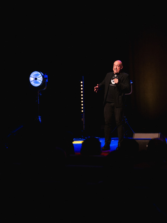 Espectáculo Humoris Causa en el EMHU @ Leo López Foto (90)