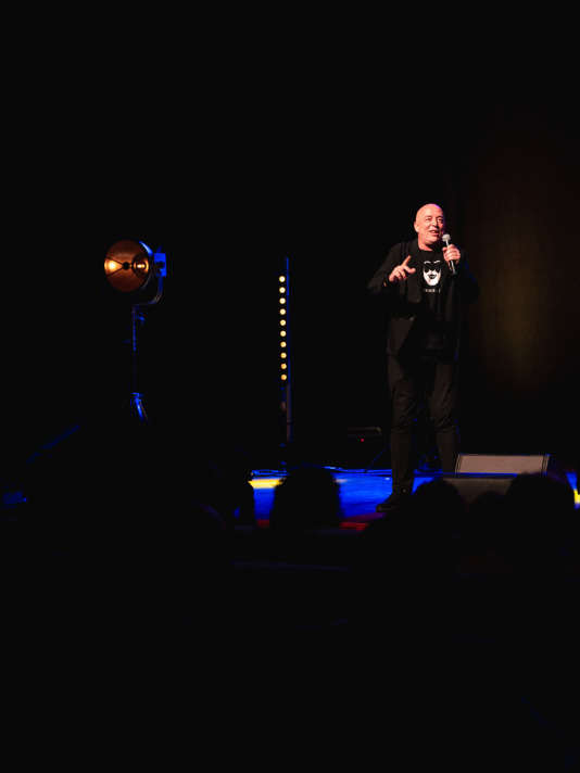 Espectáculo Humoris Causa en el EMHU @ Leo López Foto (89)