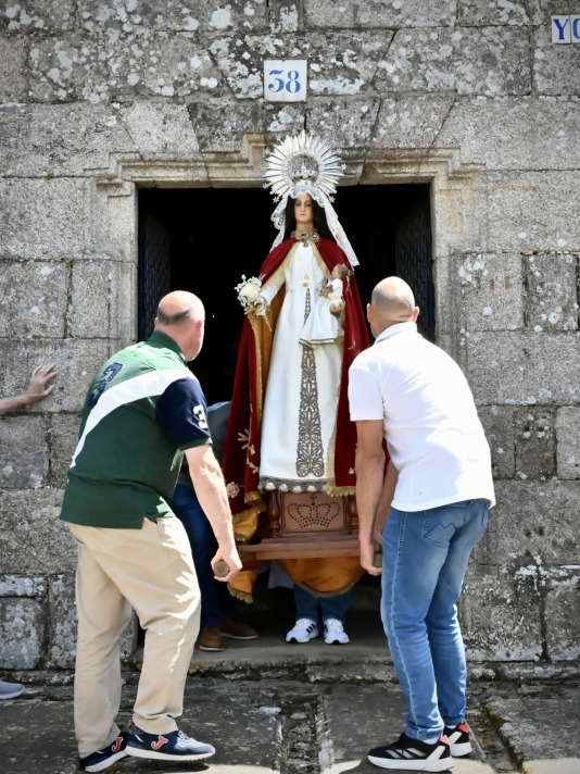 Fiestas de la Virgen de los Desamparados de Souto en Paderne
