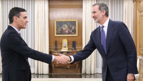 Es falso que Felipe VI lleve 20 años en el trono, como asegura Pedro Sánchez