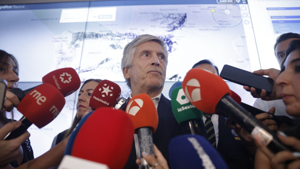 Interior confirma la existencia de una lista con información sobre decenas de periodistas