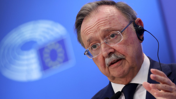 Vivas sostiene en Bruselas que si Ceuta "naufraga" también lo harán España y Europa