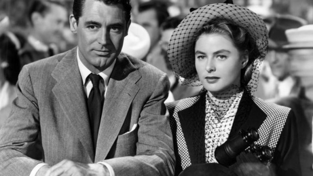 Cary Grant e Ingrid Bergman, en un fotograma de 'Encadenados', de Alfred Hitchcock
