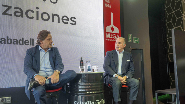 Reunió a Ignacio Rivera, presidente de Corporación Hijos de Rivera, y Pablo Junceda, director general de Sabadell Gallego.