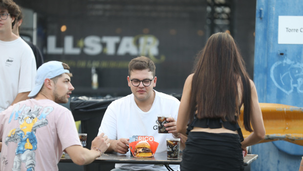 Hasta 17 hamburgueserías del país compiten por ser la mejor valorada por los asistentes en esta nueva edición que estará en la ciudad hasta el domingo 23 de agosto