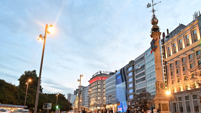iiluminacion obelisco