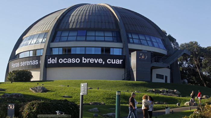 Quintana. Clausura de la exposiciÃ³n de 50 aÃ±os de Zara en la cÃºpula del monte de San Pedro