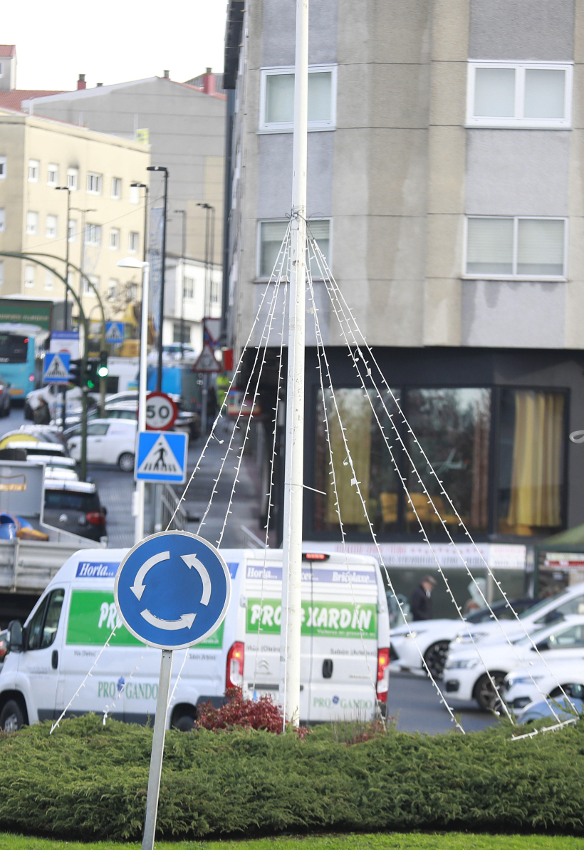 Alumbrado navideño en O Temple a día 3 de febrero de 2026