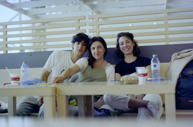 Rosa, con su familia