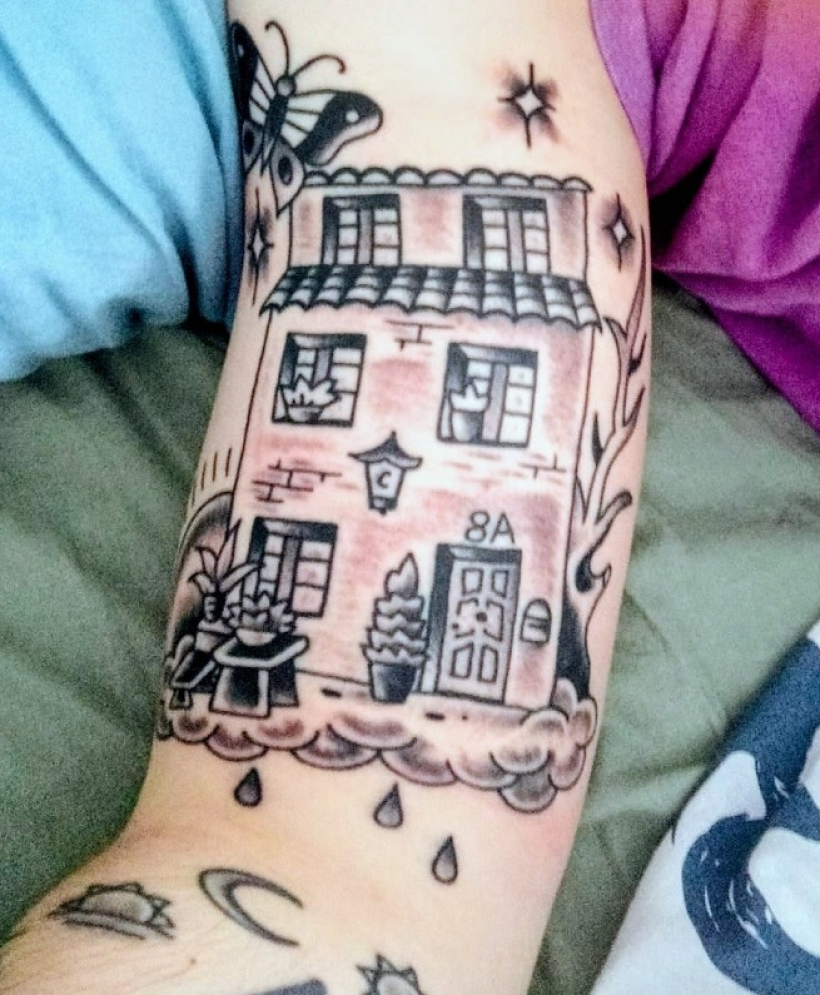 Tatuaje que luce en su brazo el hijo del matrimonio, Christian