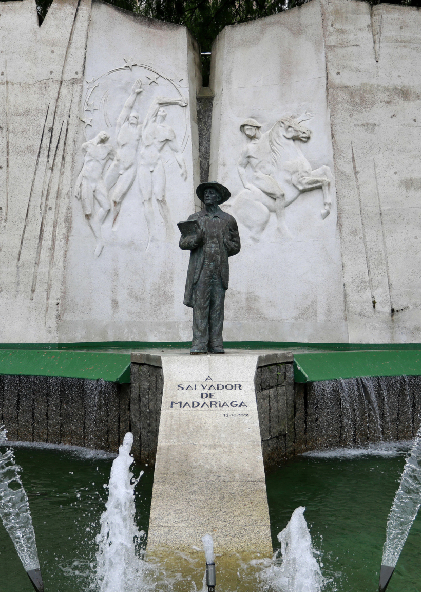 22 abril 2026 Estatua a Salvador de Madariaga