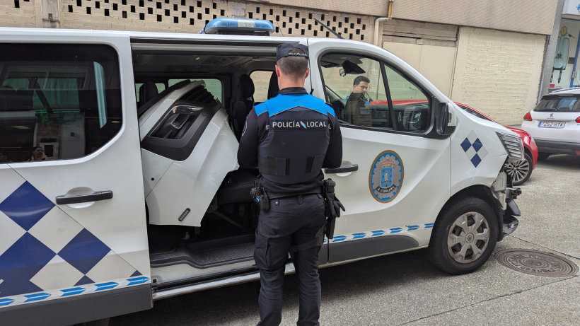 Un conductor kamikaze daña varios vehículos en A Coruña al huir de la Policía