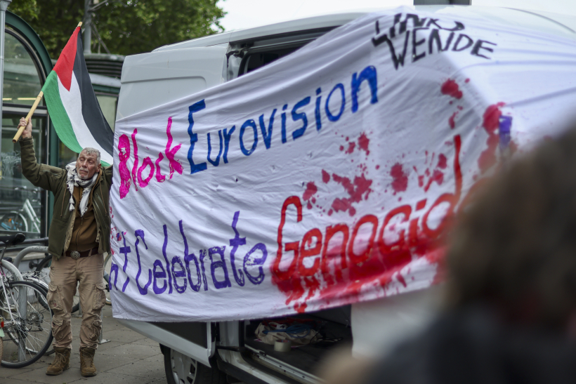 Activistas protestan en Viena por la presencia de Israel en Eurovisión mientras el país sigue bombardeando Palestina