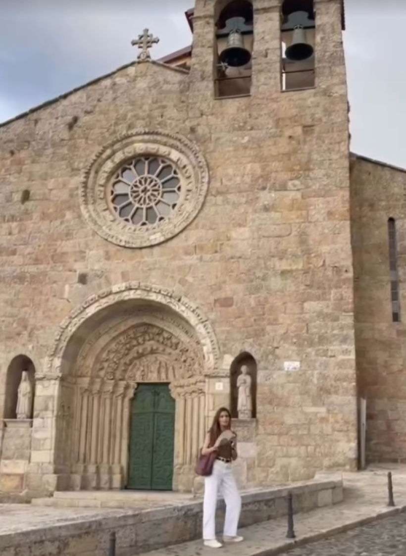 sara carbonero en Betanzos