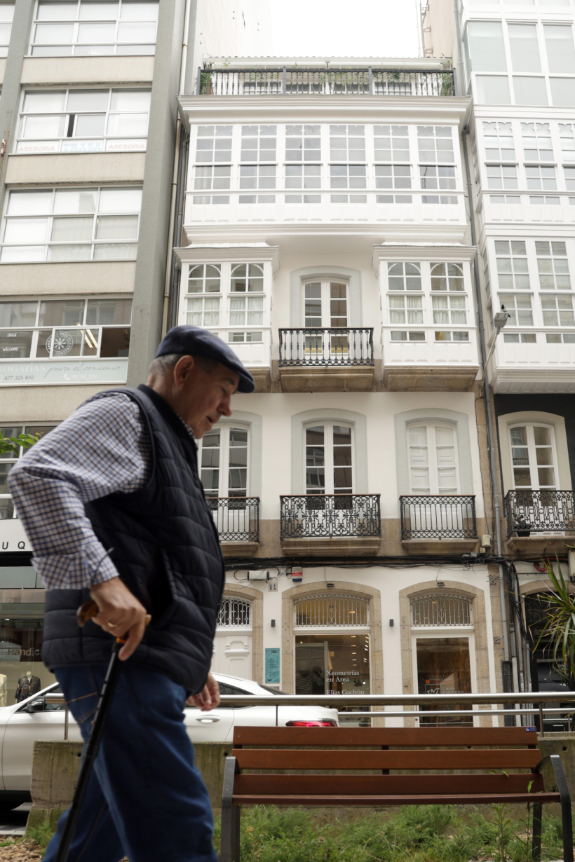 La reluciente fachada delantera del número 14 de la calle Payo Gómez, esta semana