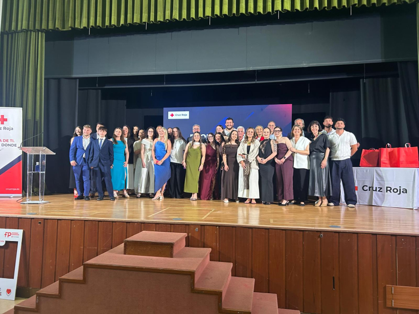 Graduación de los estudiantes de FP del Centro de Formación de Cruz Roja en A Coruña