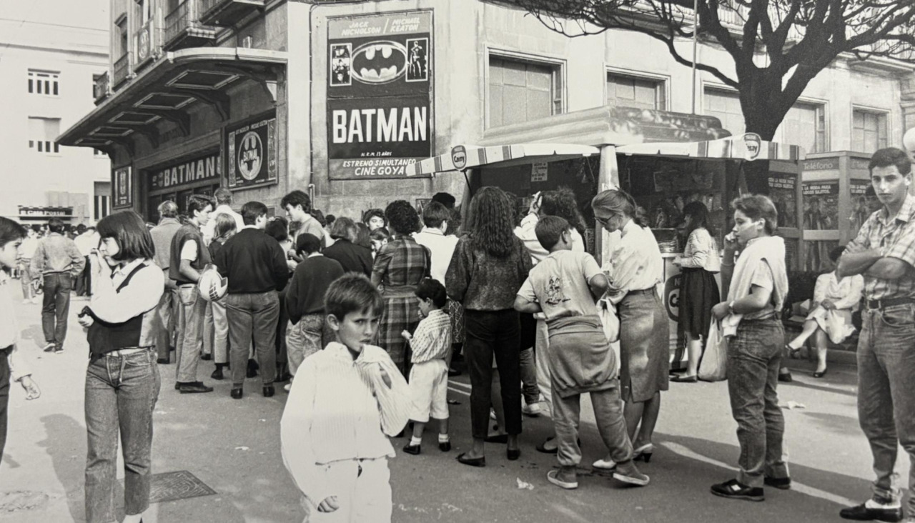 El cine Colón de A Coruña en 1987
