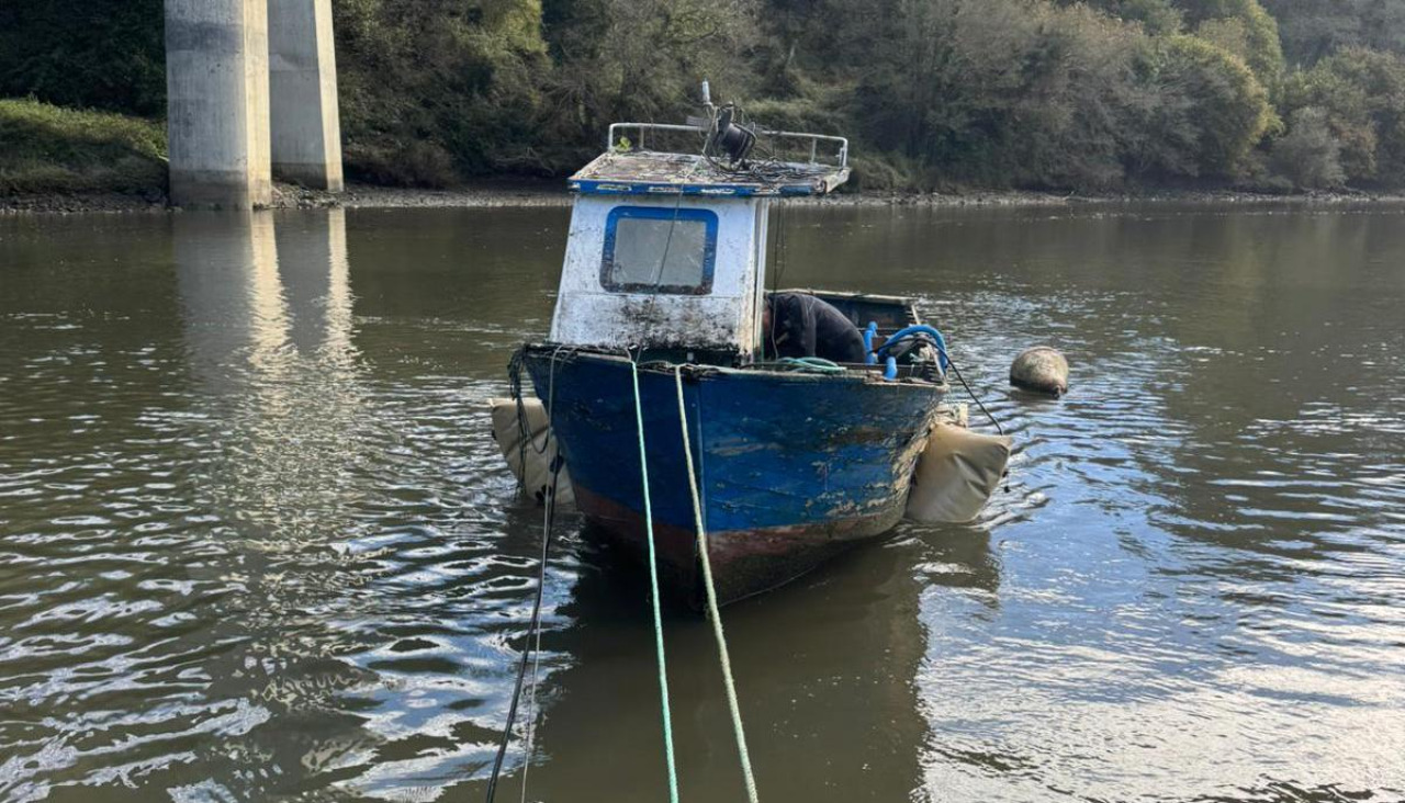 BARCO FANTASMA RIA BETANZOS