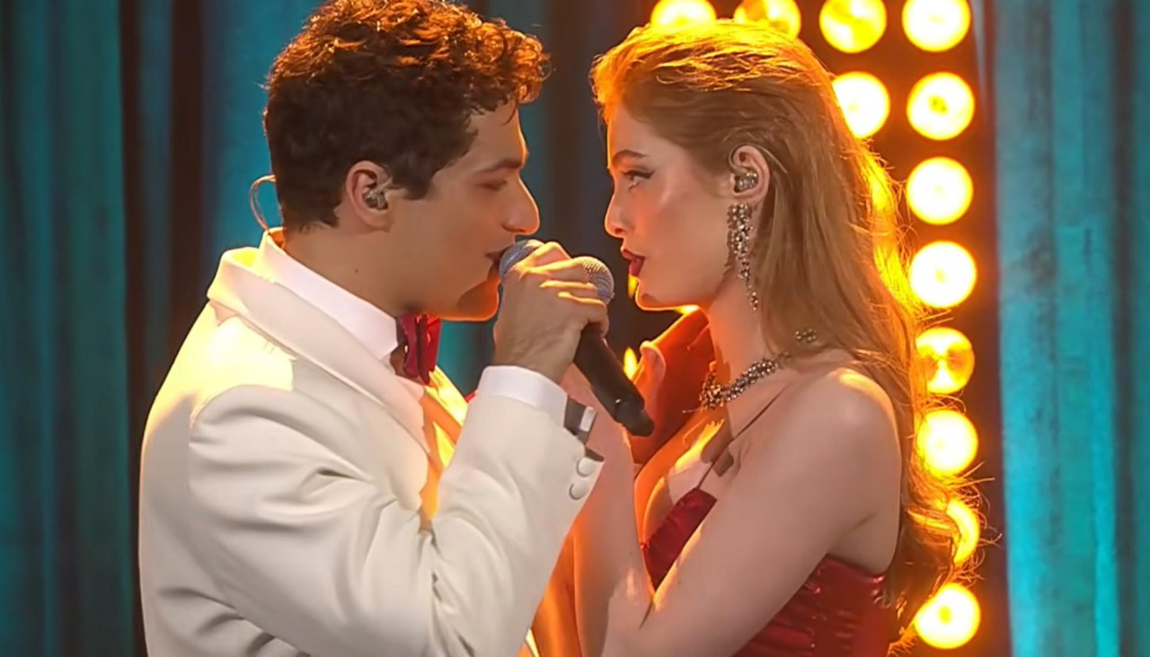 Tinho y Olivia cantan 'Cheek to cheek' en la gala de Operación Triunfo