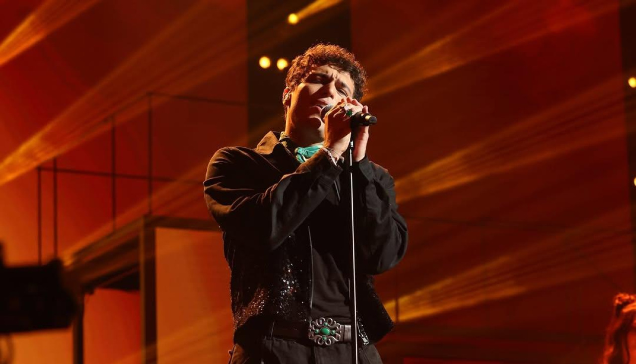 Tinho cantando 'Beautiful Things' en la Gala 9 de Operación Triunfo