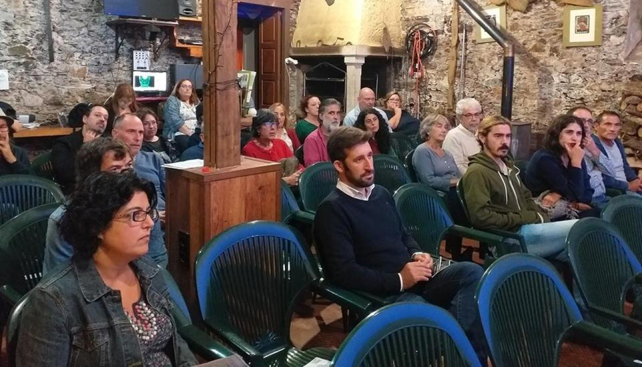 Imagen de archivo de una sesión del CineClub Lar de Unta