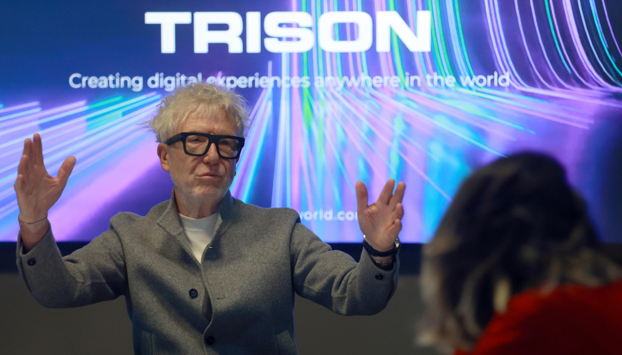 té empresas con afán de ganar dinero. Lo hago porque me gusta