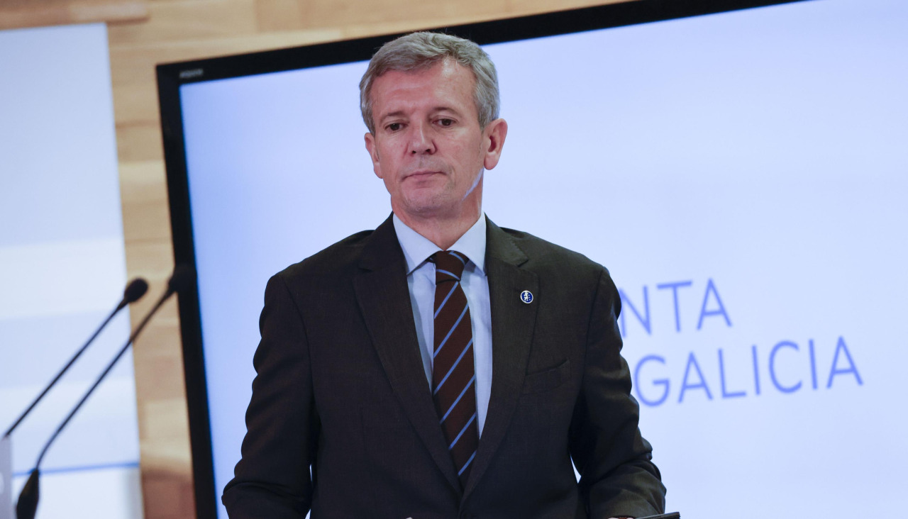 El presidente de la Xunta, Alfonso Rueda, en la rueda de prensa de este lunes tras la reunión de su gabinete