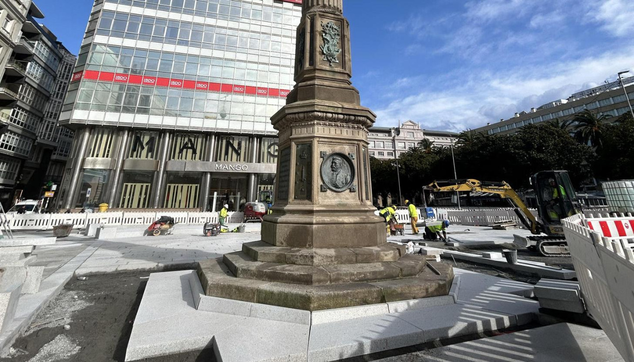 Nueva base del Obelisco