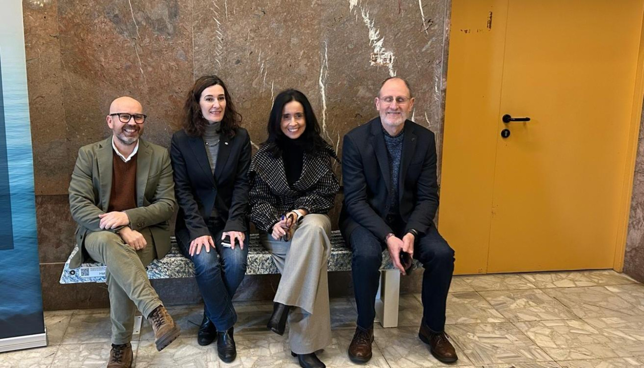 Banco proyecto de Mares Circulares