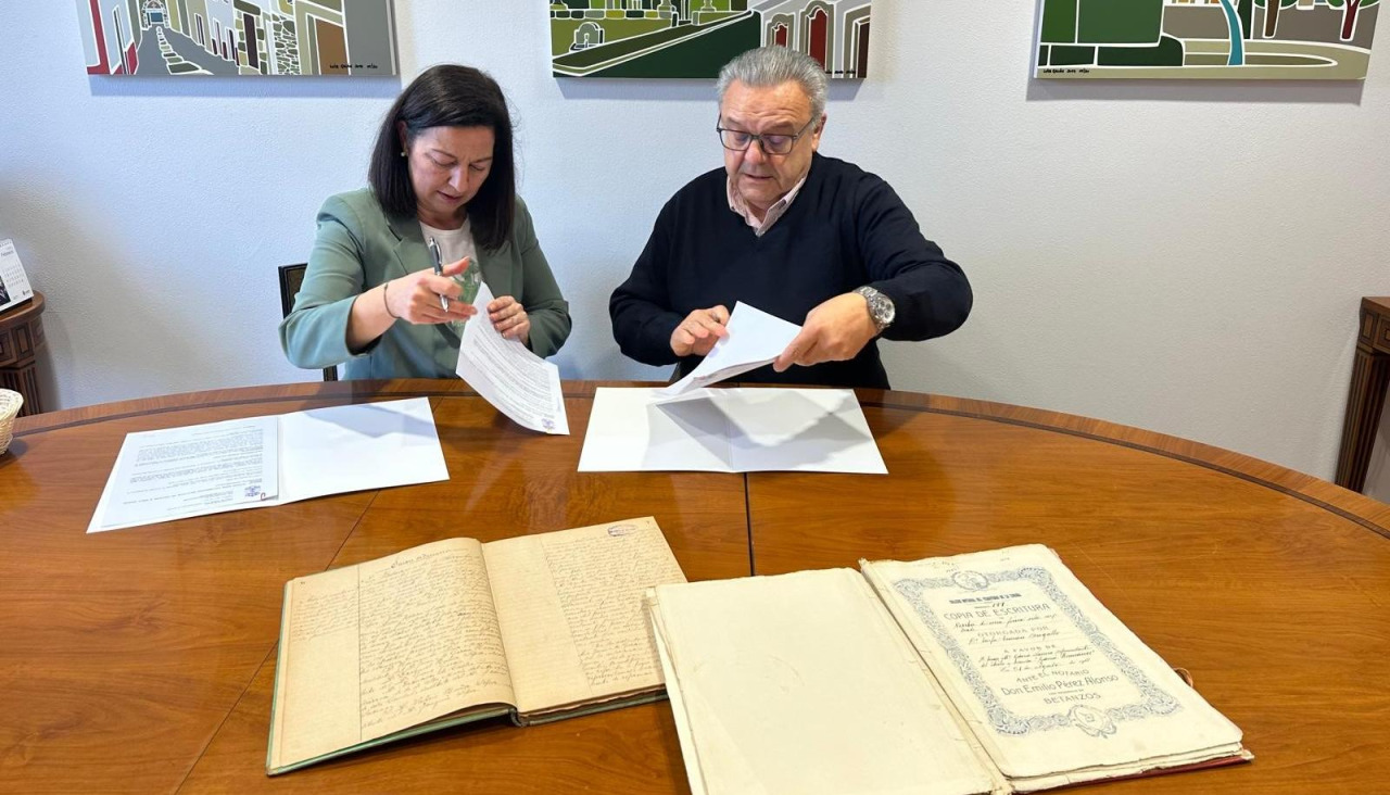 María Barral Varela y Antonio Gómez-Iglesias Casal, el viernes en Betanzos