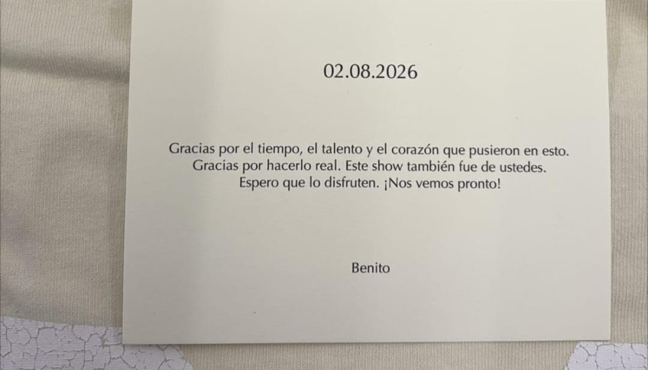  Regalo que Bad Bunny dejó a los empleados de Zara en Arteixo
