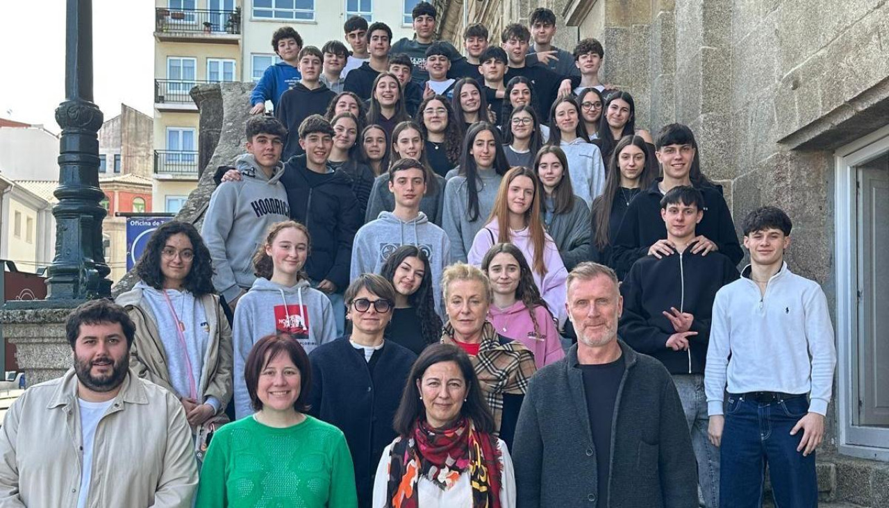 María Barral y Ricardo Cheda recibieron a los estudiantes italianos en el Edificio Archivo