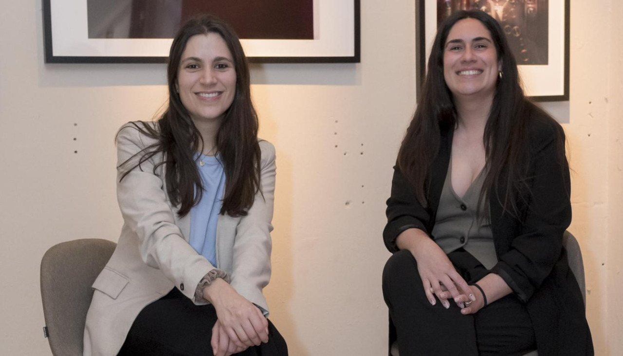 Lucía González y Leticia Río, creadoras de Voces Ocultas