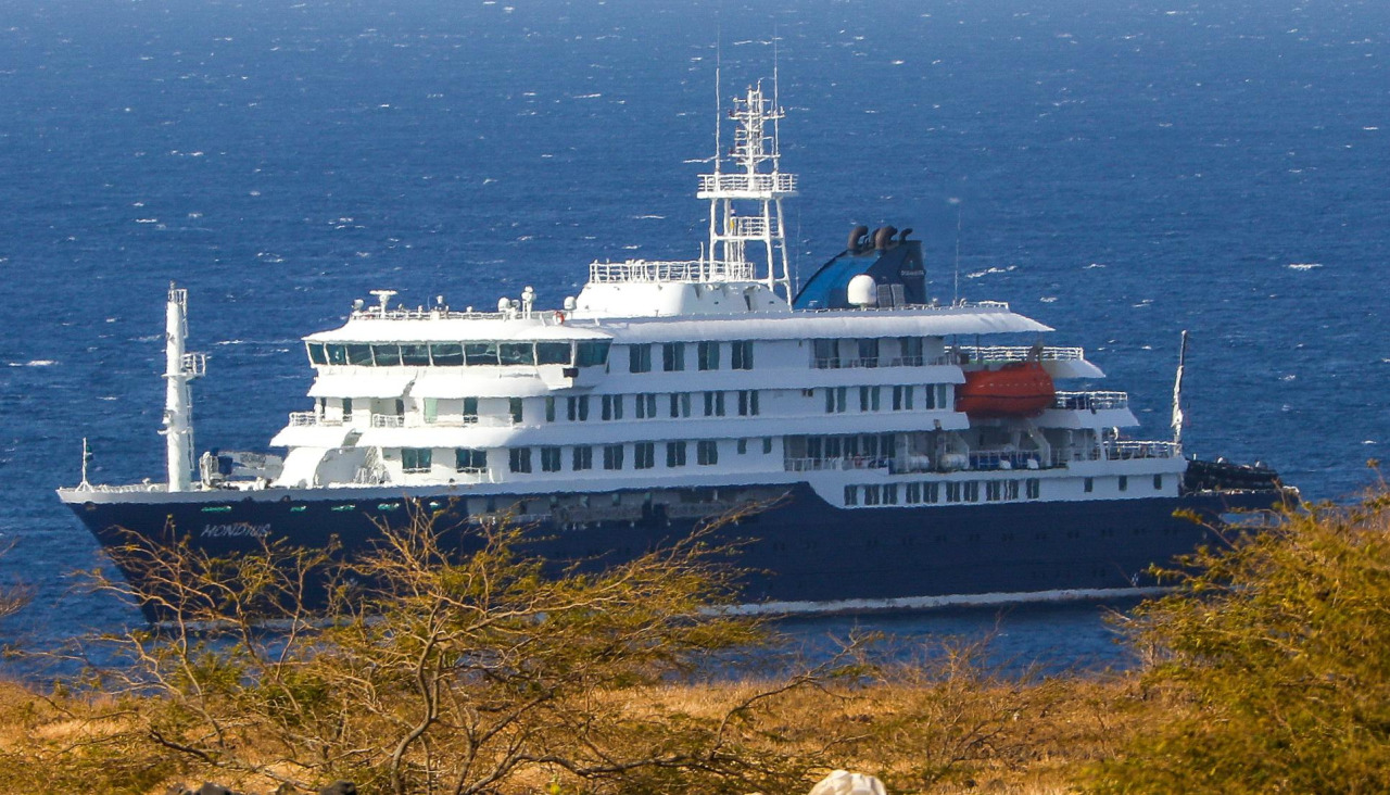 El crucero holandés MV Hondius