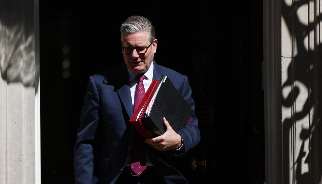 Starmer a su salida del 10 de Downing Street el 29 de abril