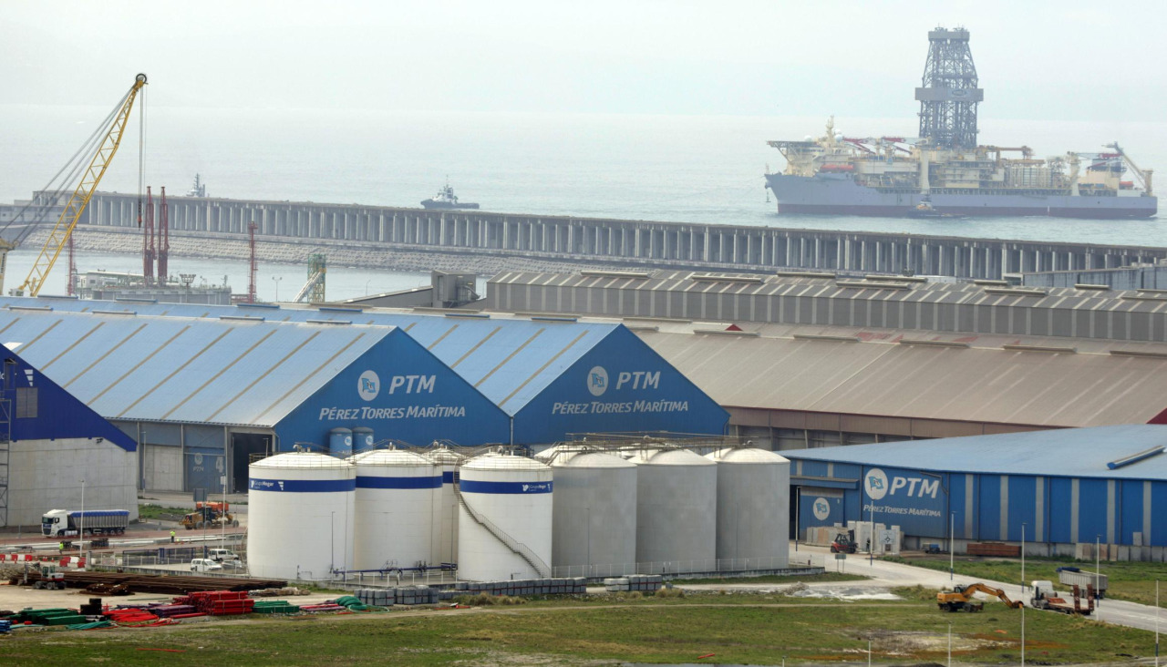 Terminal de graneles líquidos de Grupo Nogar en Langosteira