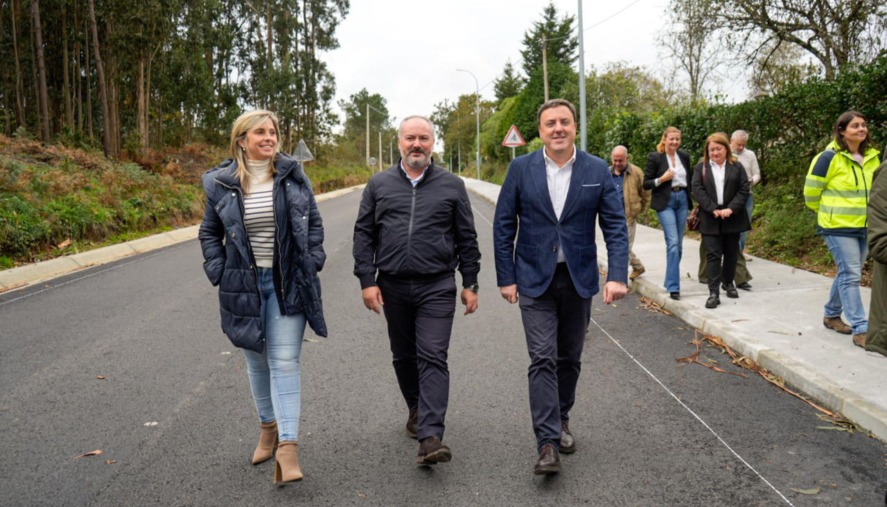 Rioboo y Formoso firmaron el convenio de colaboración para las obras