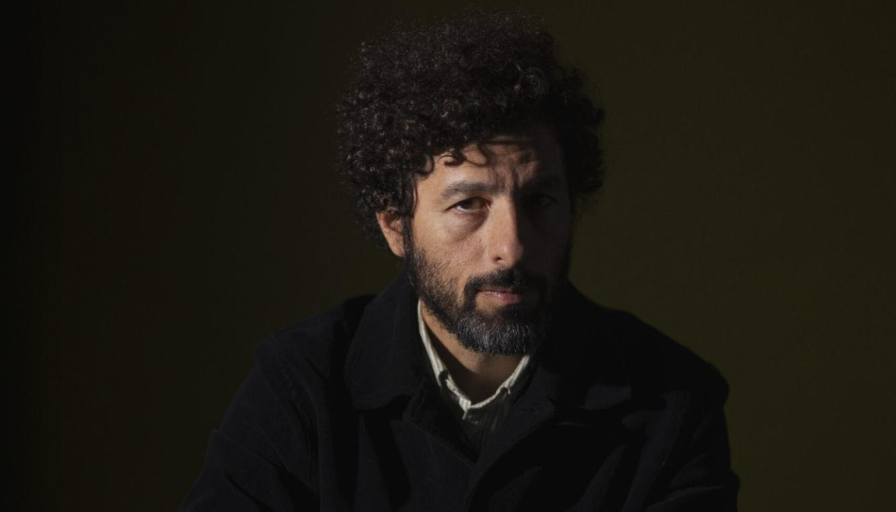 José González