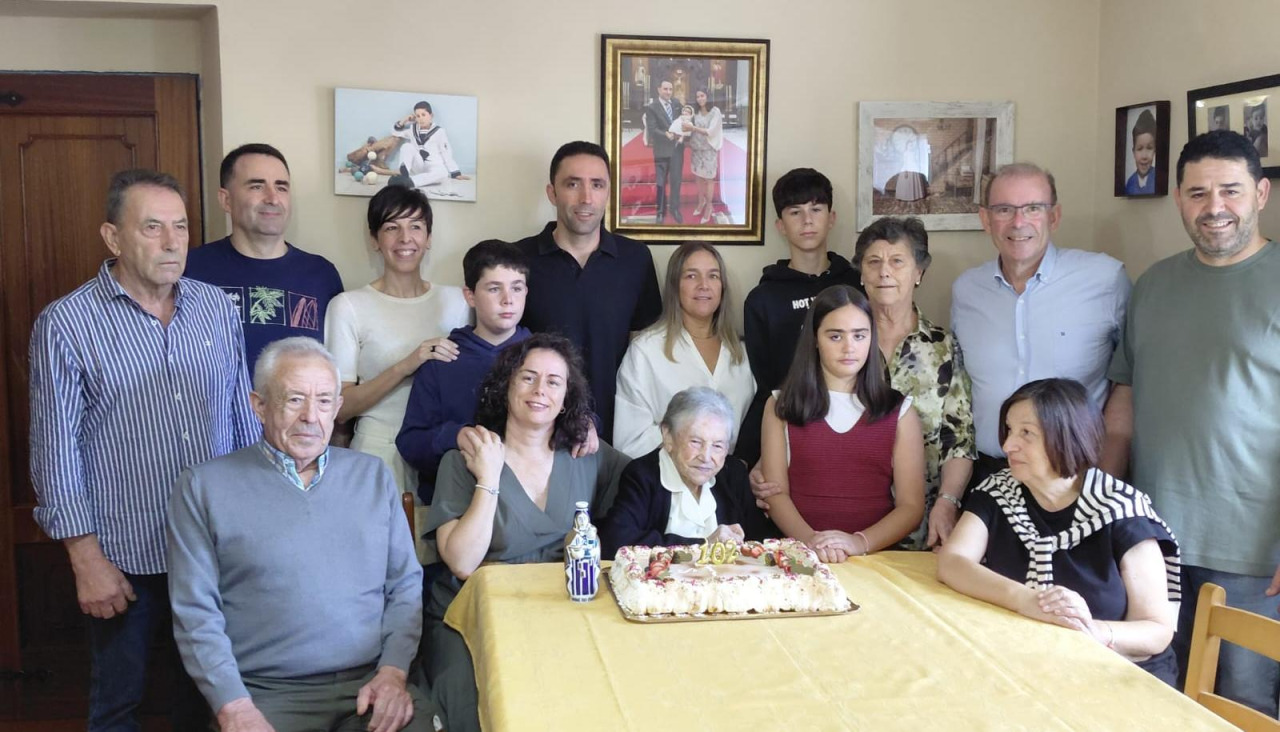 FOTONOTICIA MIÑO - ANIVERSARIOS CENTENARIOS MIÑO.