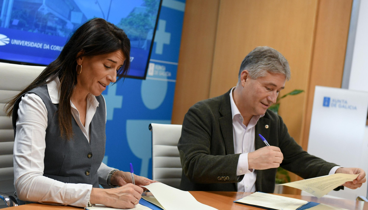 María Martínez Allegue y Ricardo Cao, este miércoles, en San Caetano