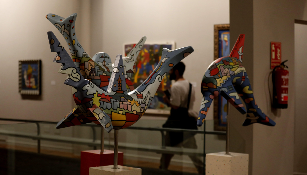 El Kiosco Alfonso acoge una muestra sobre el artista Jorge Peteiro (15)