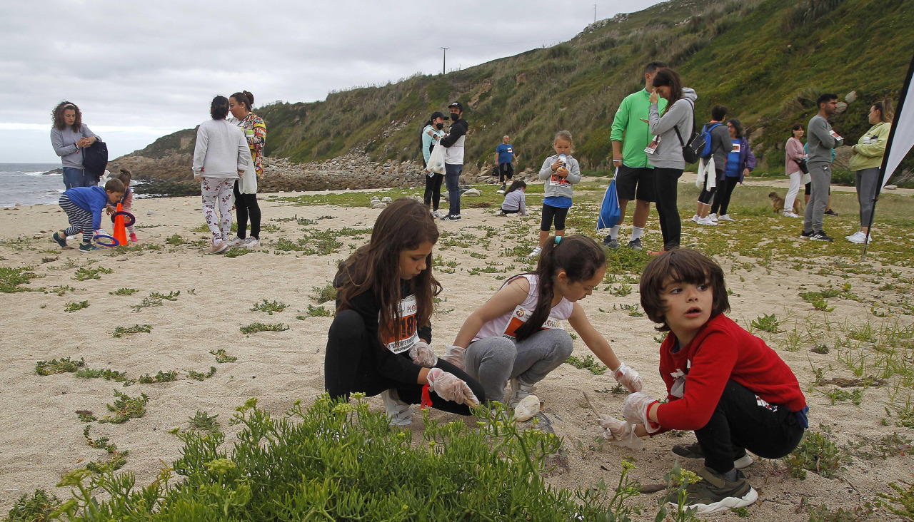 Limpieza de playas Plogging Tour A Coruña @Quintana (15)
