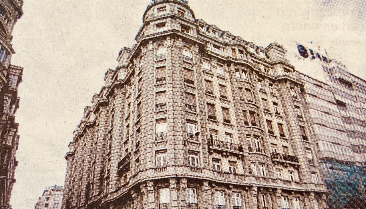 La casa Barriu00e9, en la avenida de Linares Rivas 1997