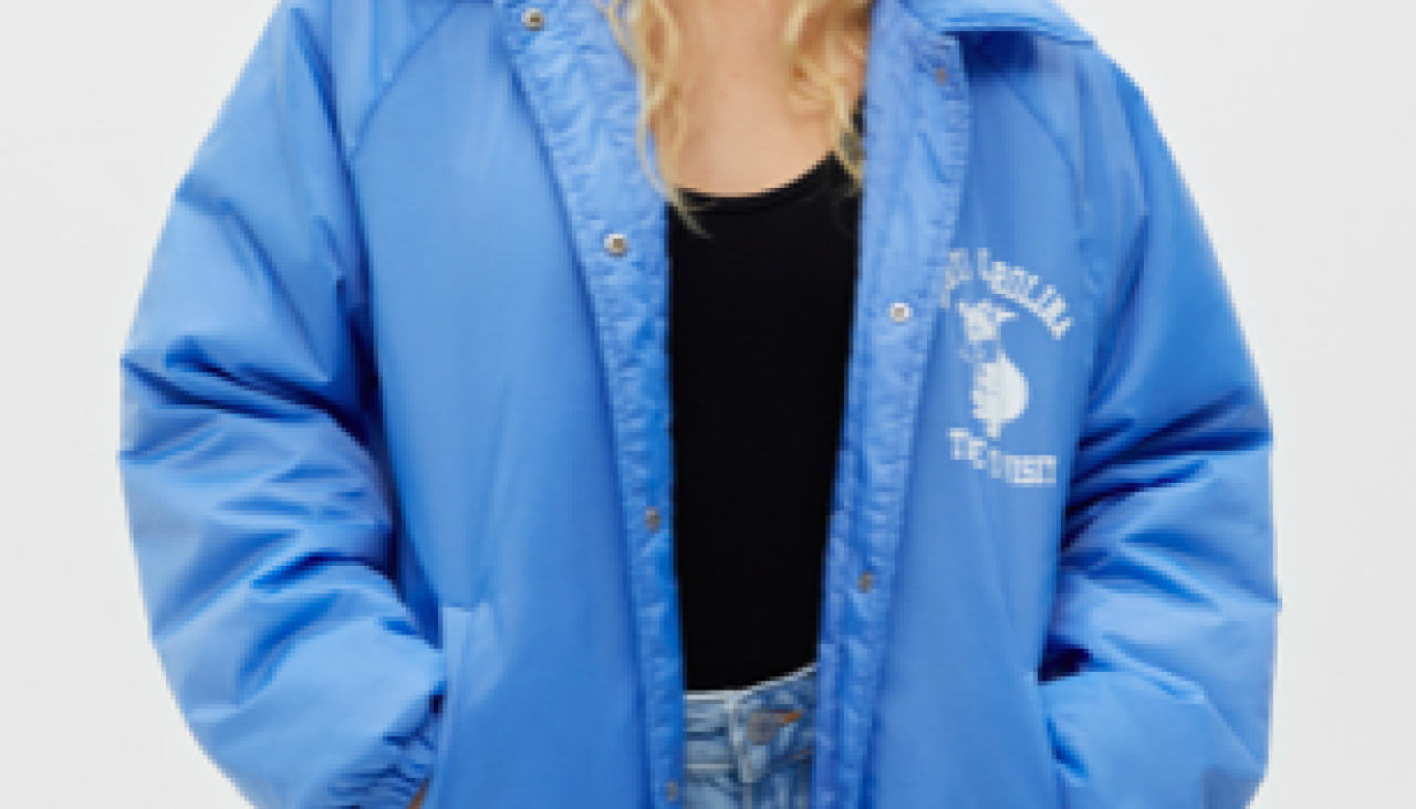 Cortavientos en color azul 