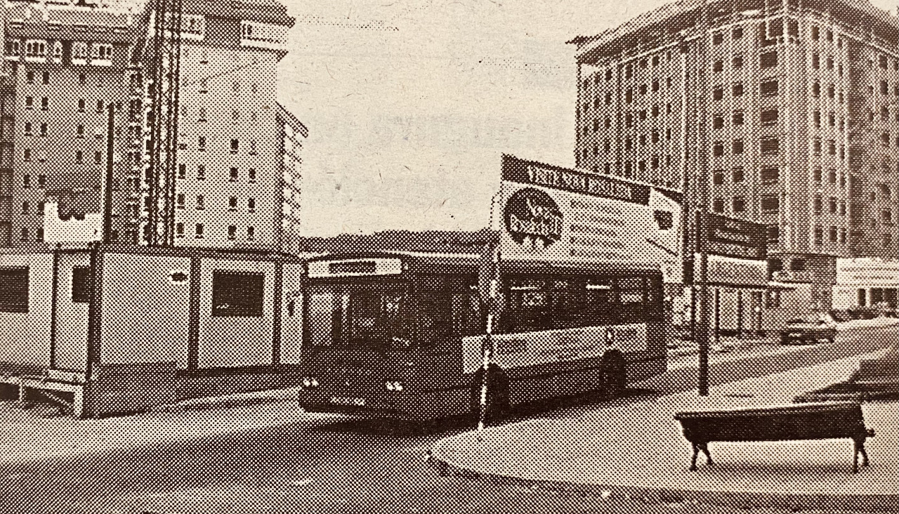 Los vecinos de Los Rosales ya pueden disfrutar del bus 1997
