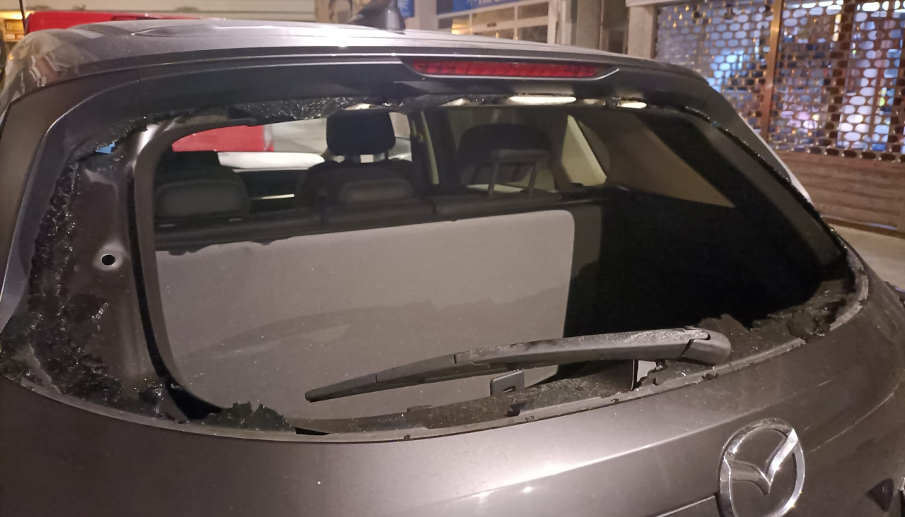 Coche cristal roto