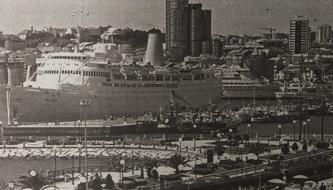 Crucero 1998